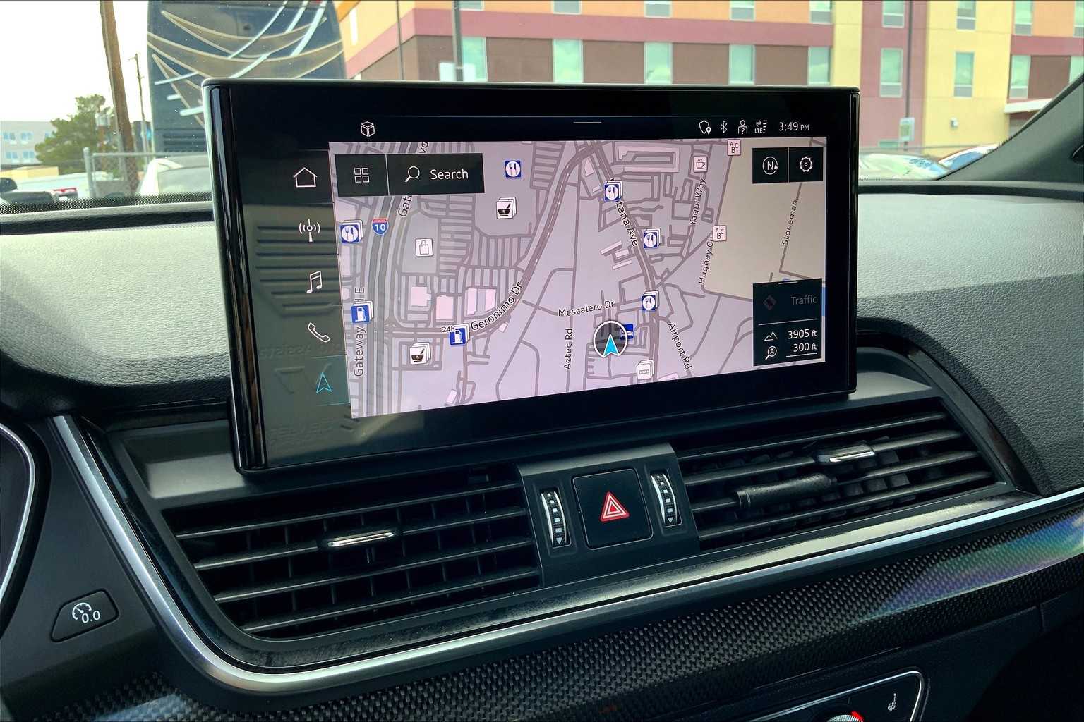 2023 Audi SQ5 Prestige photo 28