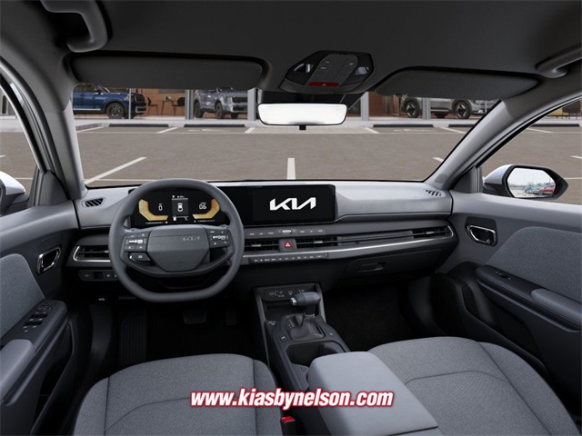 2025 Kia K4 LXS photo 12