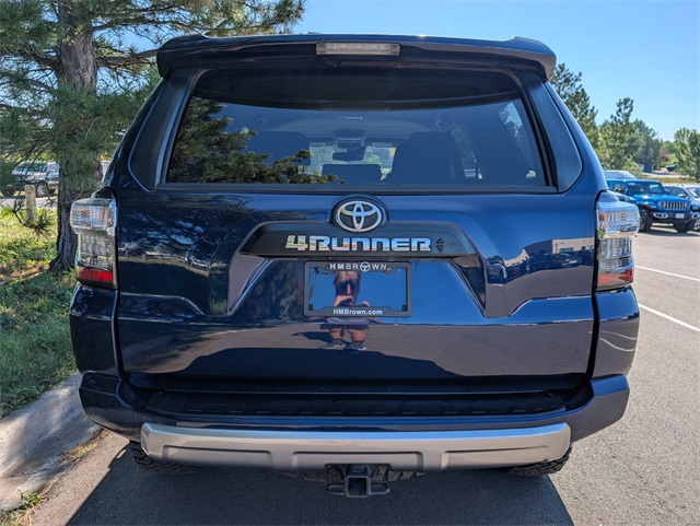2021 Toyota 4Runner TRD Off-Road photo 3