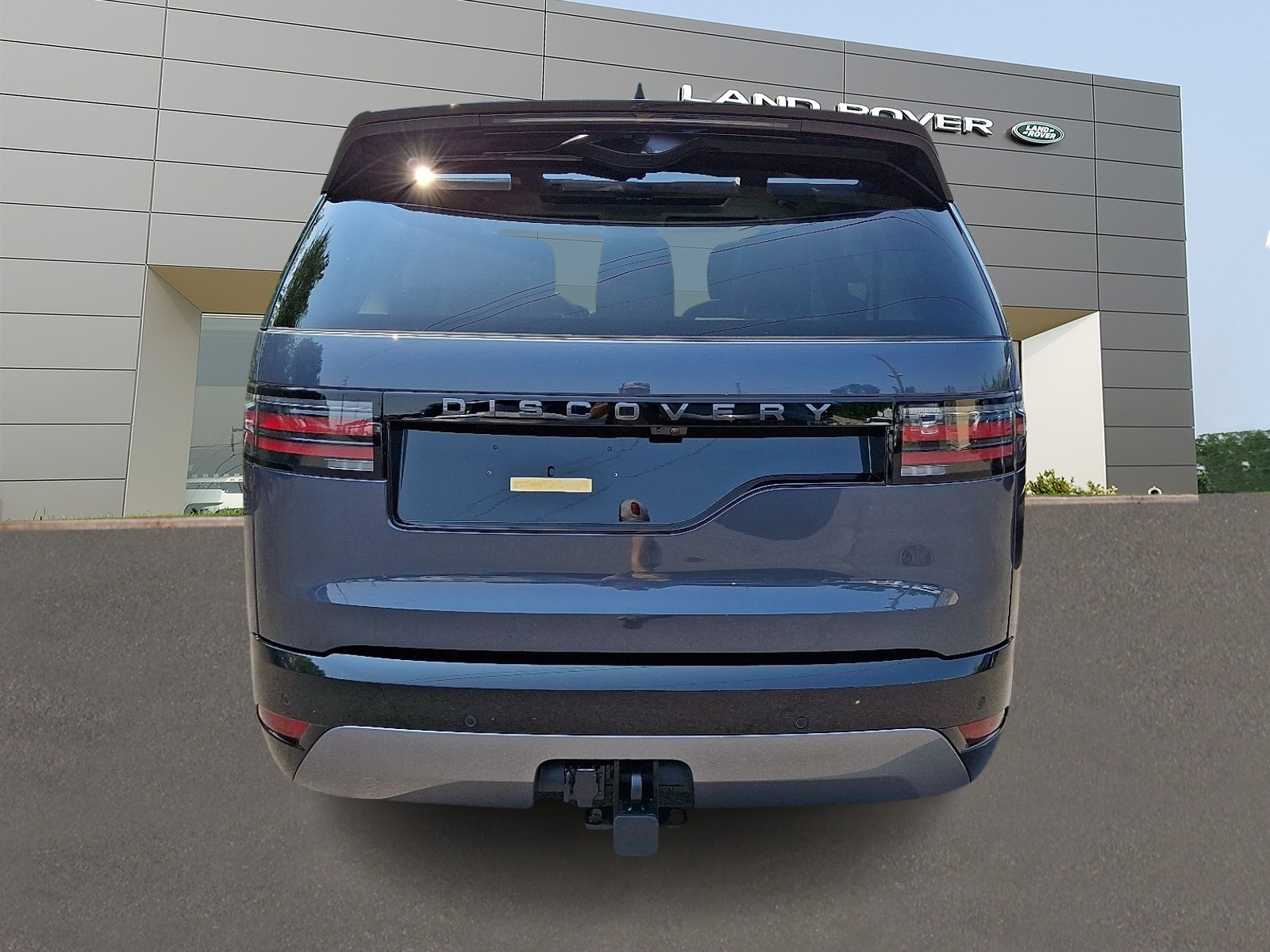 2025 Land Rover Discovery P360 Dynamic SE photo 4