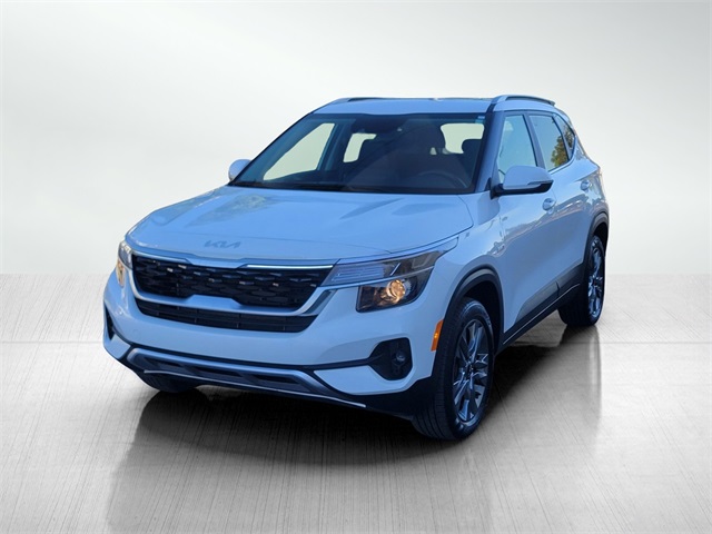 2023 Kia Seltos S photo 7