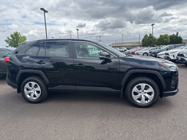 2025 Toyota RAV4 LE photo 2