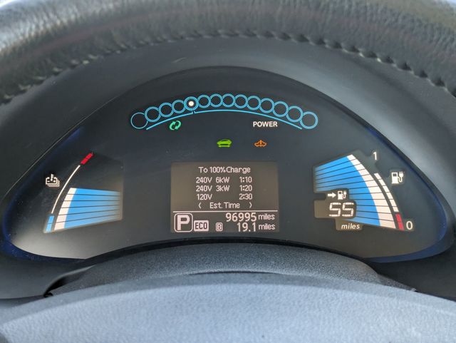 2013 Nissan Leaf SL photo 17