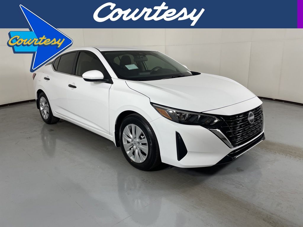 2025 Nissan Sentra S's photo