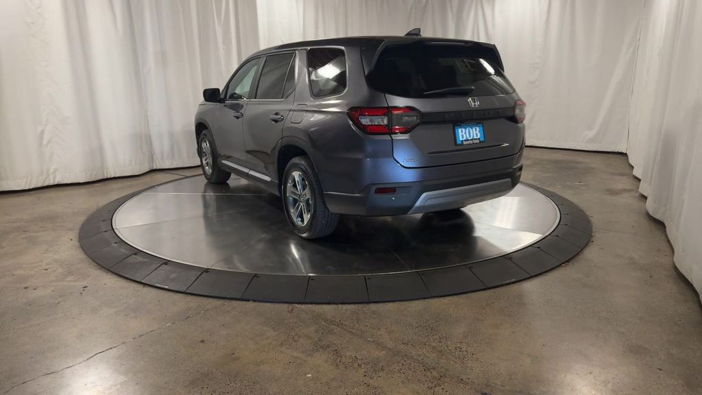 2025 Honda Pilot EX-L photo 3