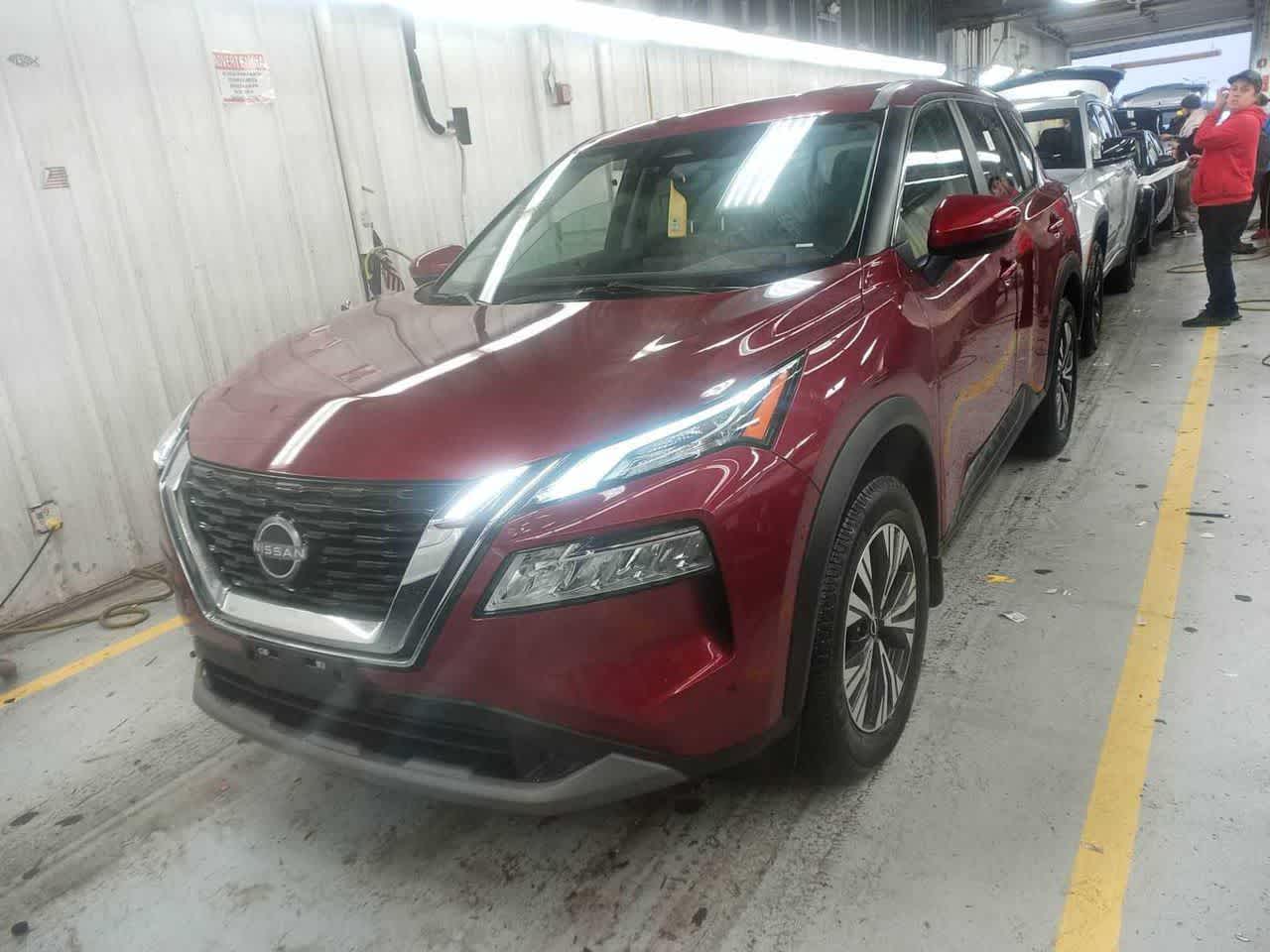 2023 Nissan Rogue SV photo 2