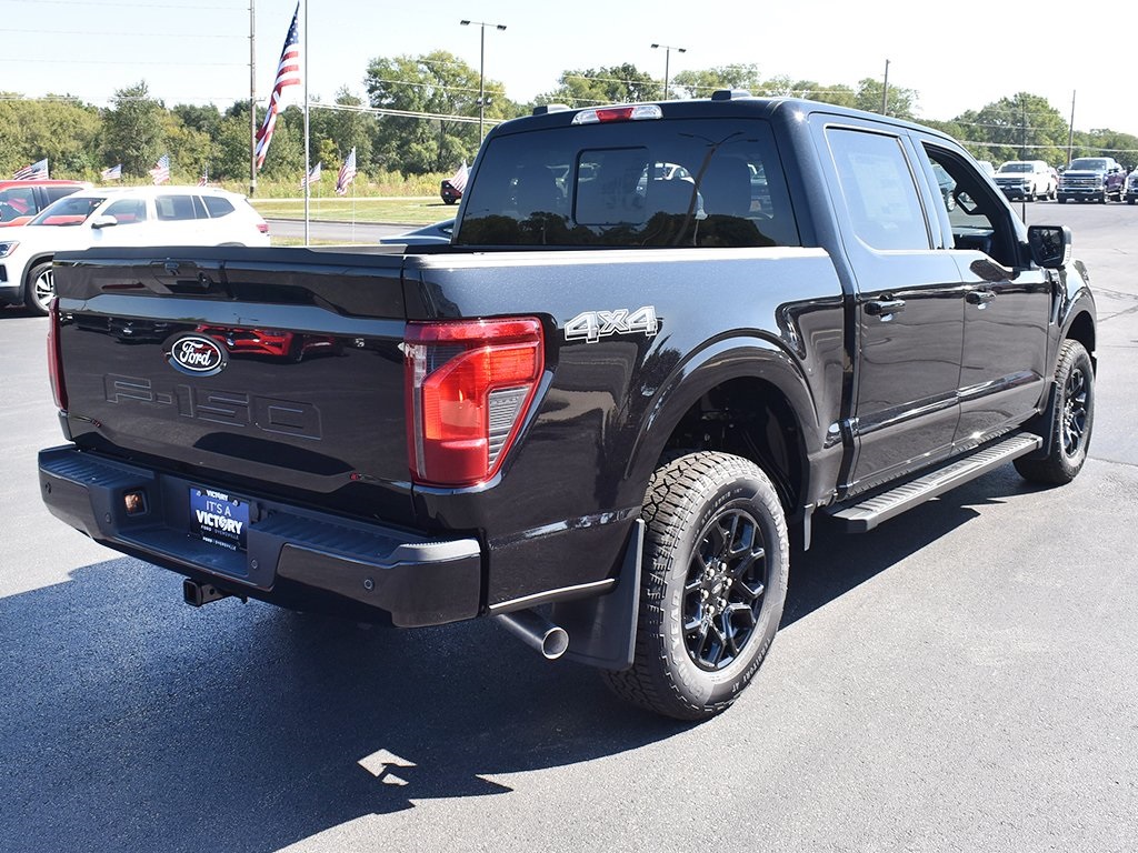 2025 Ford F-150 XLT photo 12