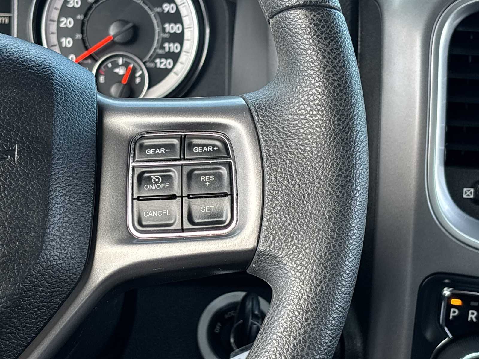 2022 Ram 1500 Classic Warlock photo 21