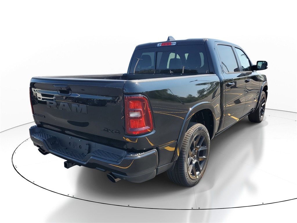 2026 Ram 1500 Laramie photo 4