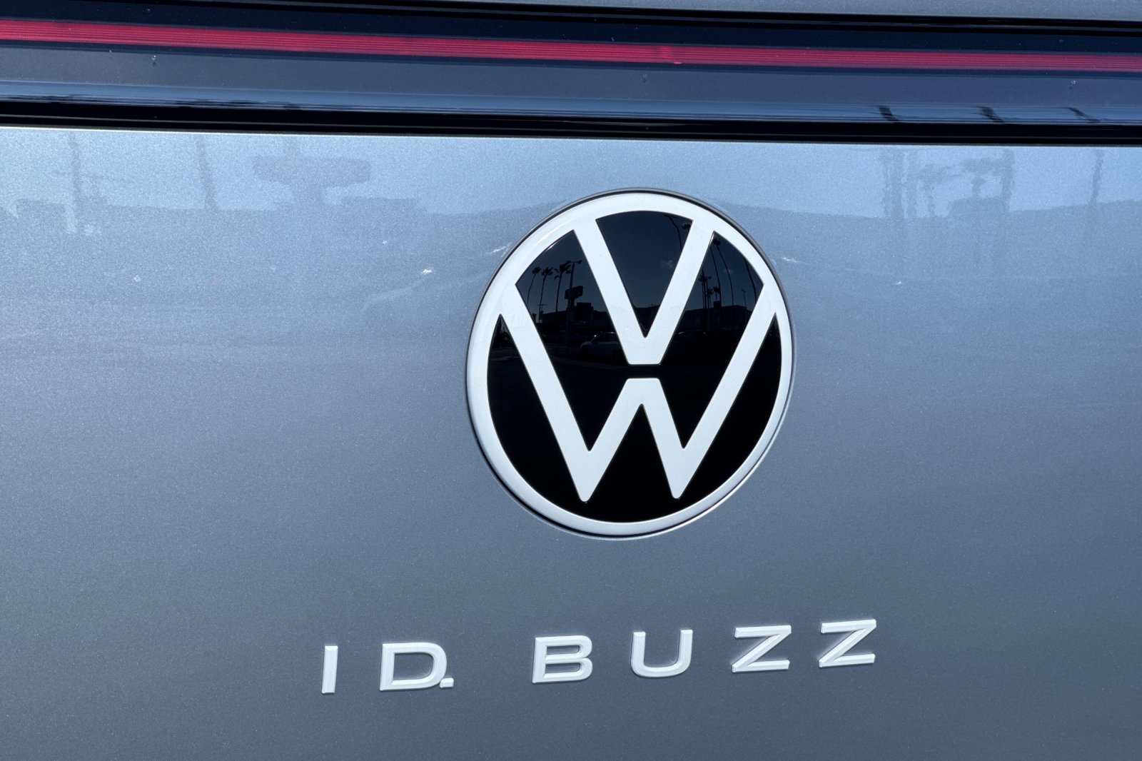 2025 Volkswagen ID. Buzz Pro S photo 7