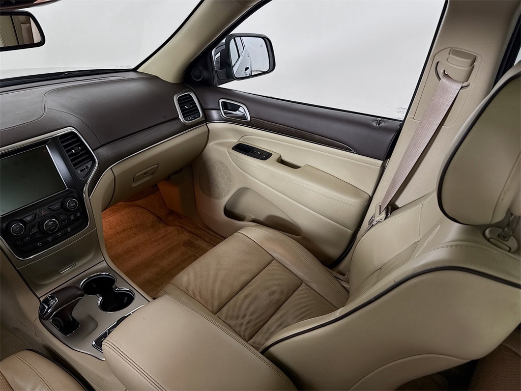 2015 Jeep Grand Cherokee Overland photo 23