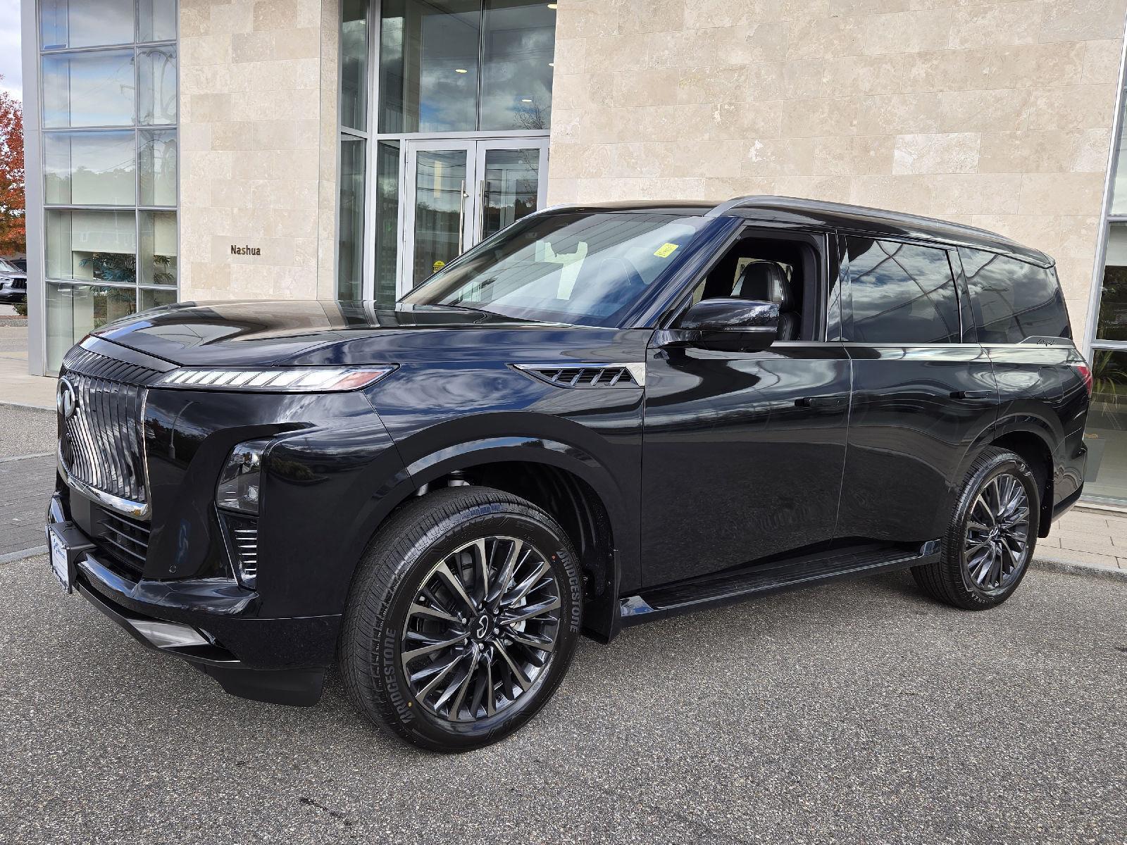 2026 Infiniti QX80 photo 2