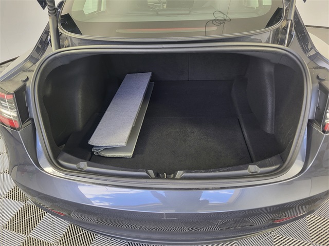 2023 Tesla Model 3 Long Range photo 17