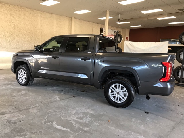 2024 Toyota Tundra SR5 photo 6