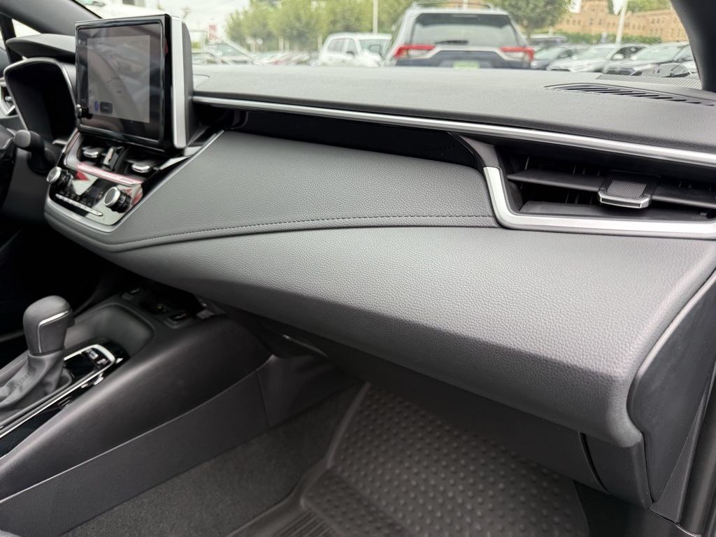 2024 Toyota Corolla XSE photo 18