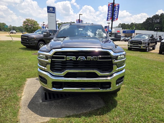 2025 Ram 2500 Tradesman photo 9