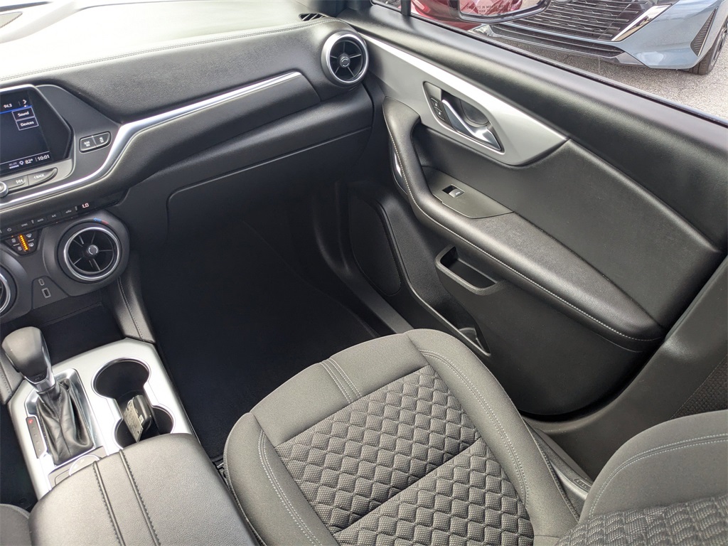 2022 Chevrolet Blazer 2LT photo 17