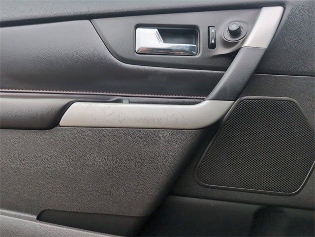 2013 Ford Edge SEL photo 11