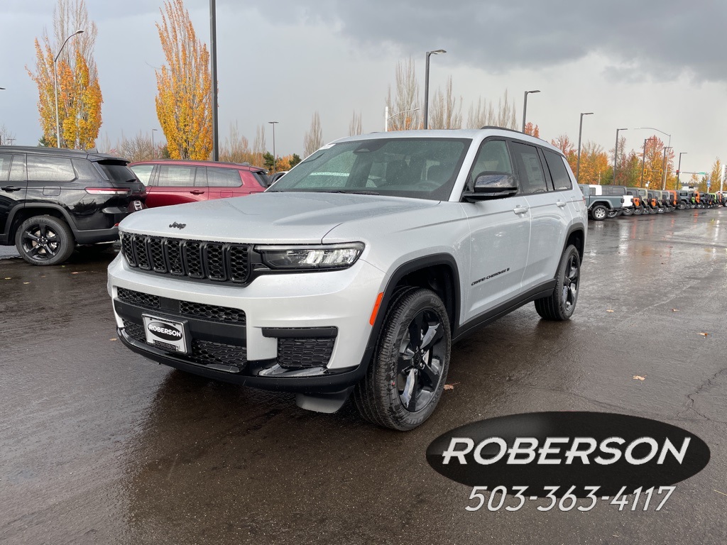 2025 Jeep Grand Cherokee L Altitude's photo