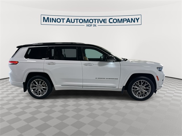 2022 Jeep Grand Cherokee L Summit photo 7