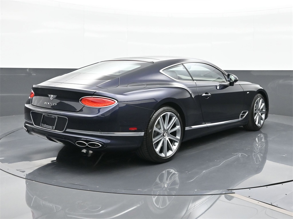 2022 Bentley Continental GT V8 photo 12