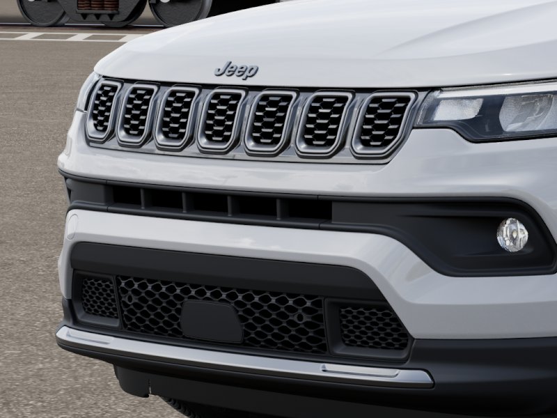 2026 Jeep Compass Latitude photo 4