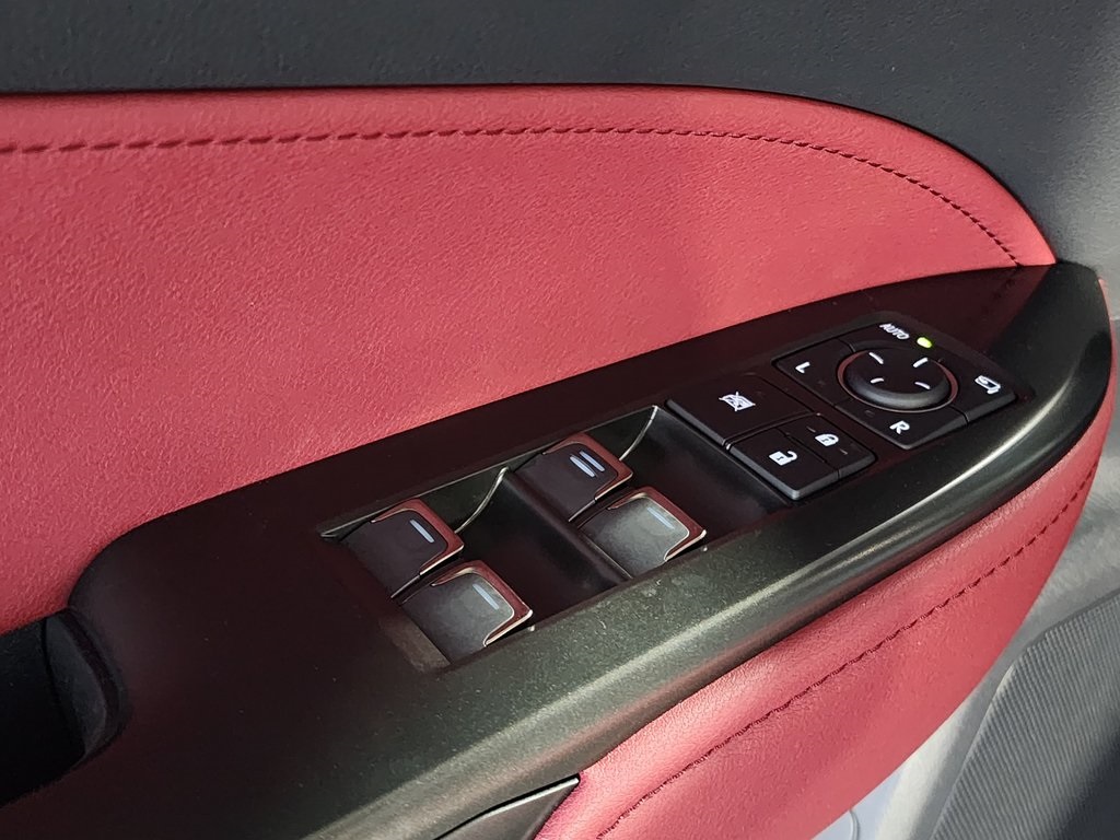 2025 Lexus NX 350 photo 10