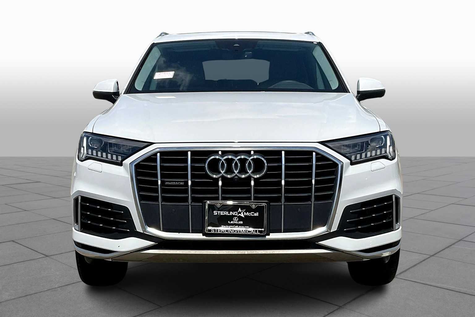 2021 Audi Q7 Premium Plus photo 2