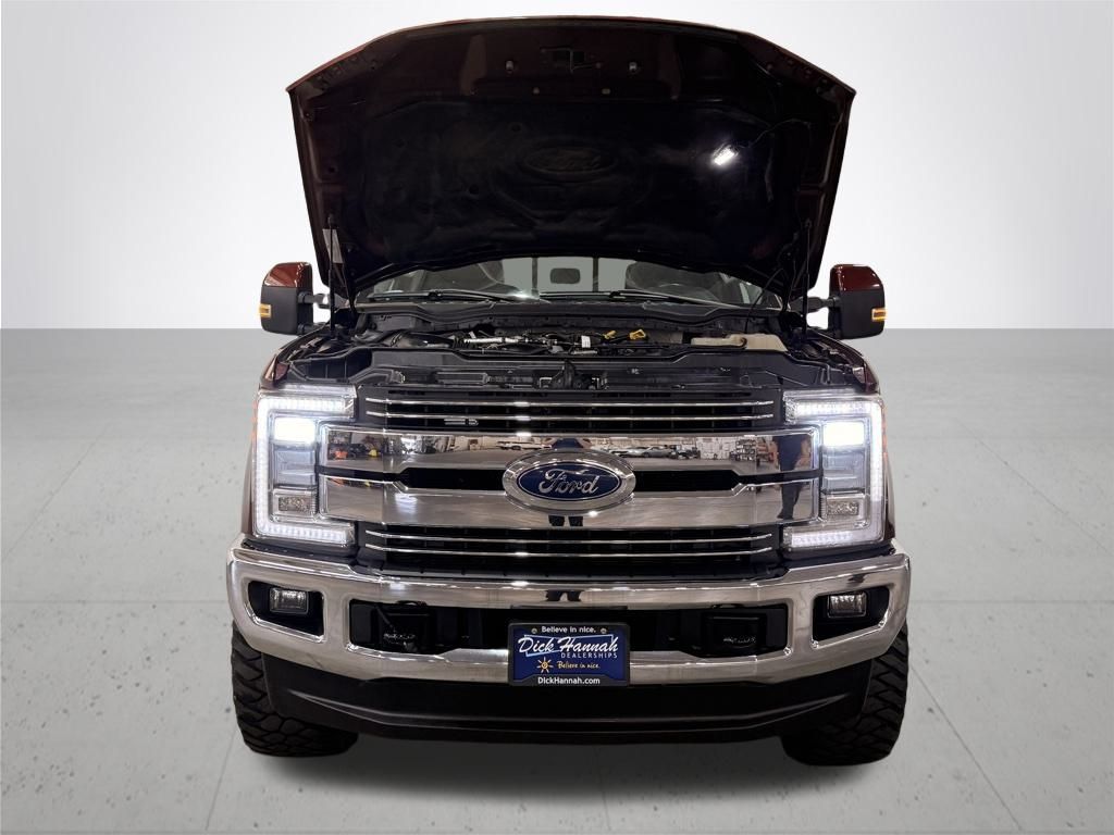 2017 Ford F-350 photo 4