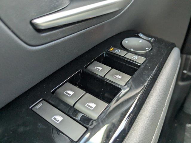 2025 Hyundai Santa Cruz SEL Activity photo 2