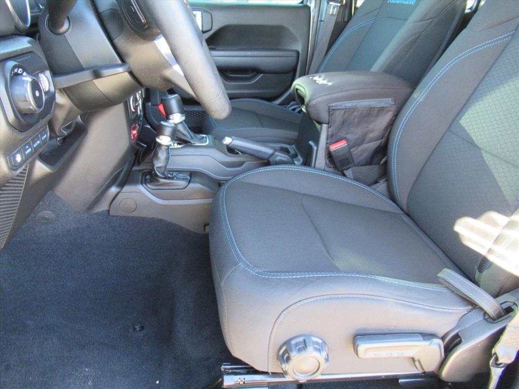 2023 Jeep Wrangler Rubicon 4xe photo 18