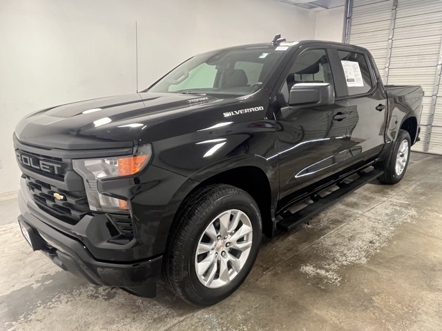 2025 Chevrolet Silverado 1500 Custom photo 8