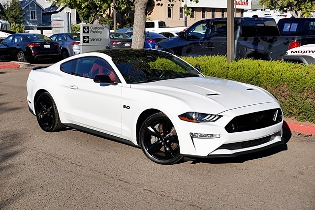 Used 2023 White Ford GT Premium image 2