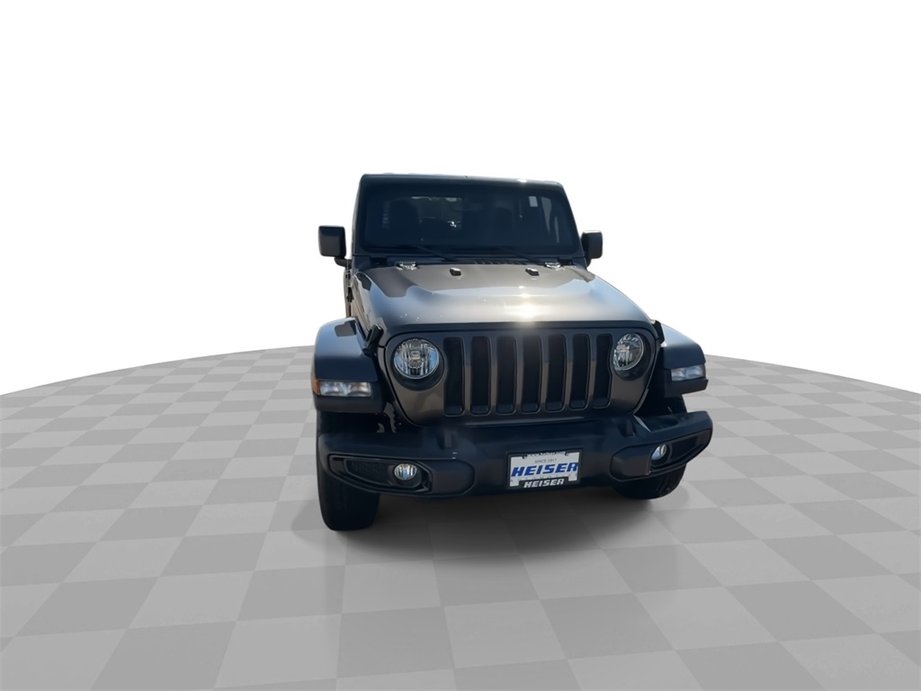 2022 Jeep Wrangler Unlimited Sahara Altitude photo 3