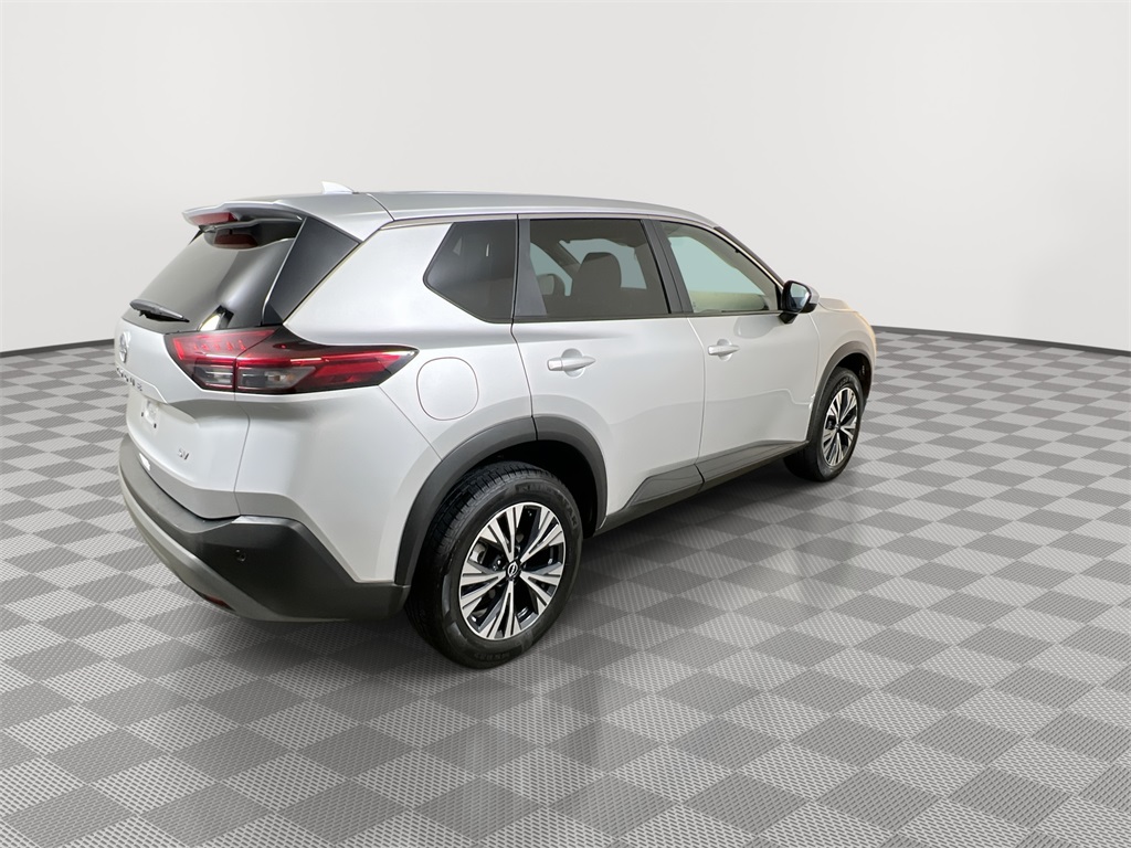 2023 Nissan Rogue SV photo 4