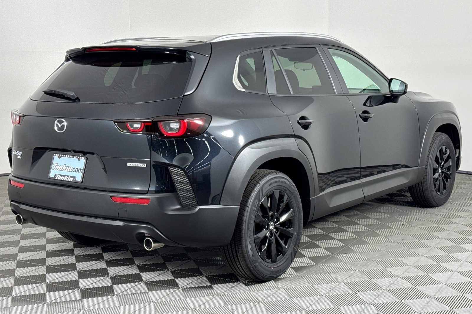 2025 Mazda CX-50 2.5 S Preferred photo 4