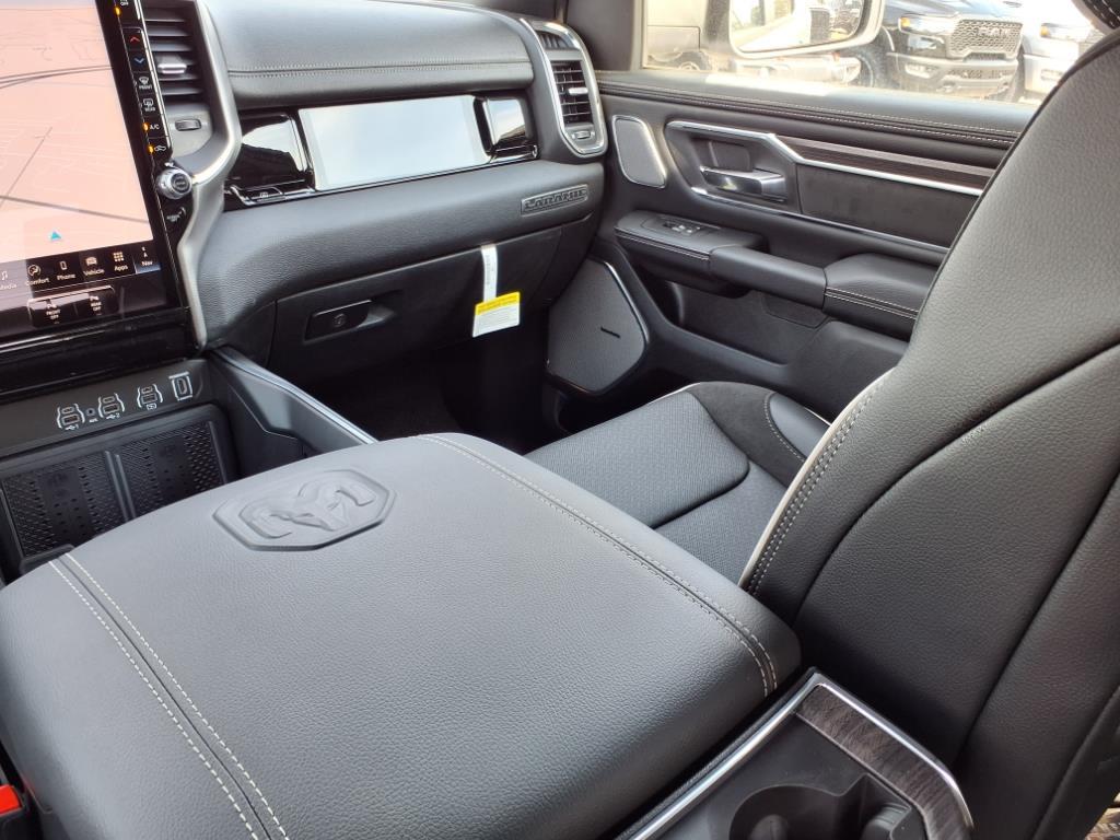 2025 Ram 1500 Laramie photo 25