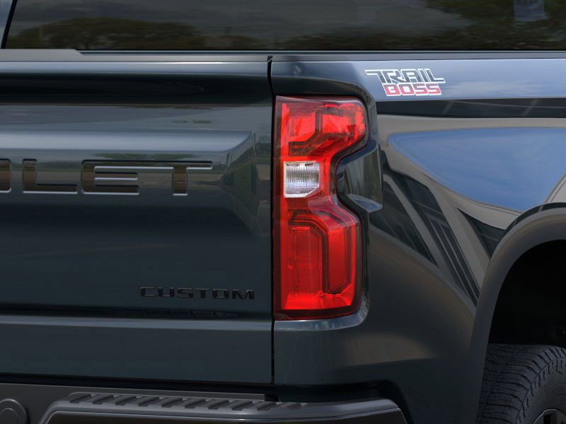 2025 Chevrolet Silverado 1500 Custom Trail Boss photo 10