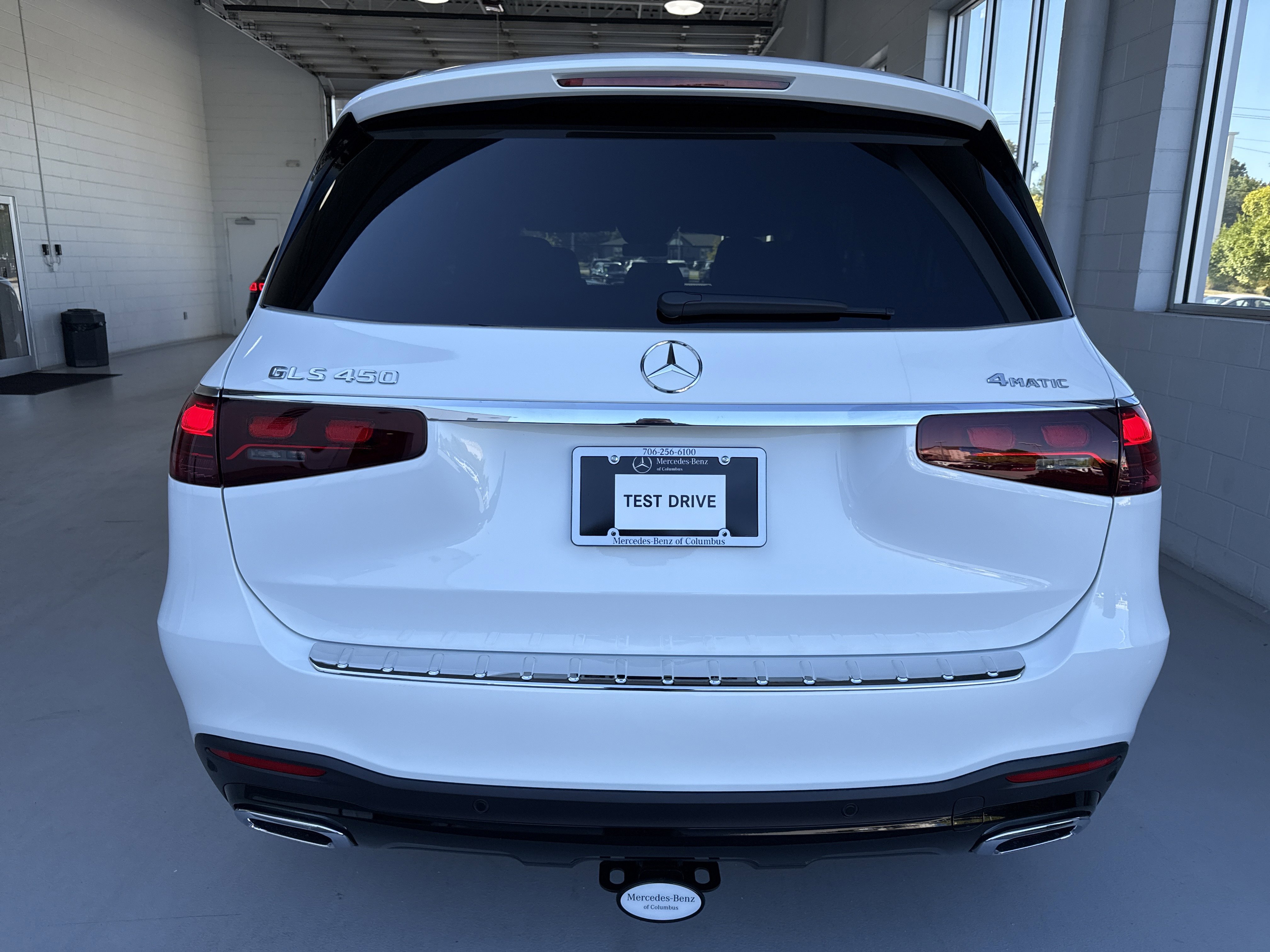 2026 Mercedes Benz GLS 450 4MATIC photo 5