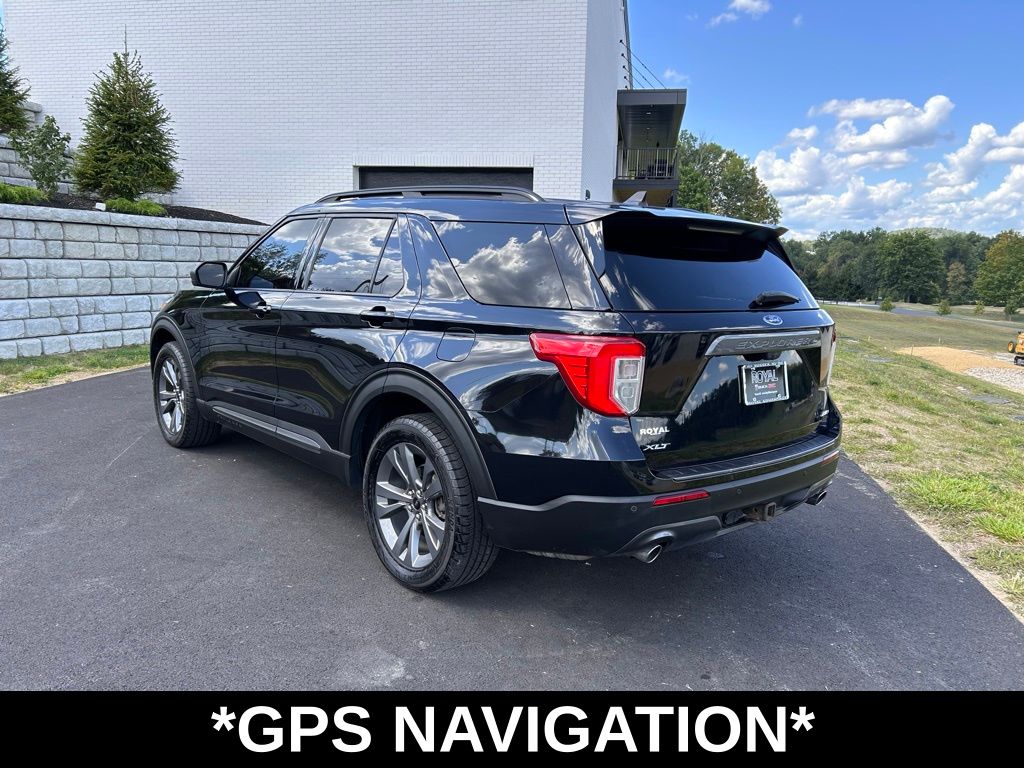 2021 Ford Explorer XLT photo 5