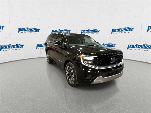 2025 Ford Expedition Platinum MAX photo 3
