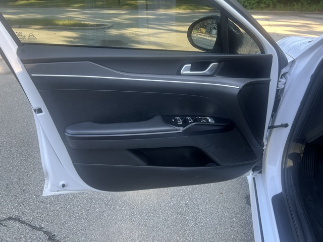 2022 Kia K5 GT-Line photo 14