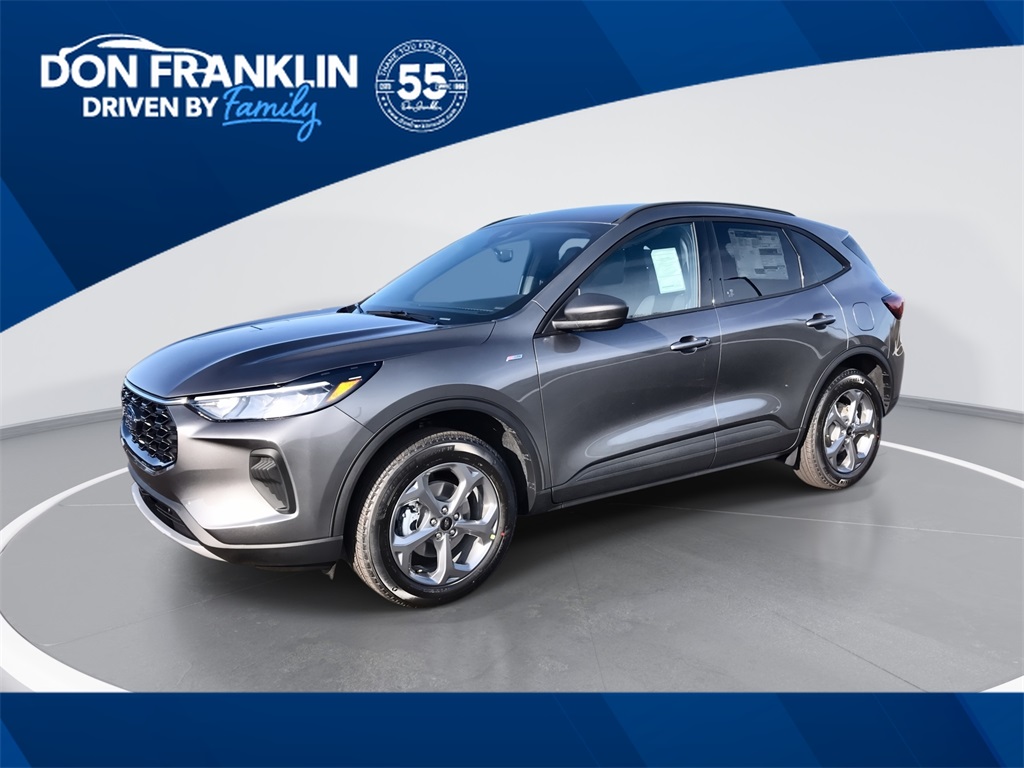 2026 Ford Escape ST-Line's photo