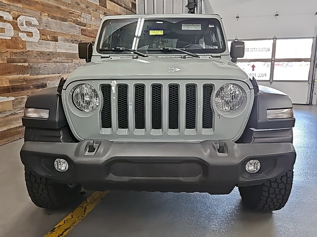 2023 Jeep Wrangler Sport S photo 2