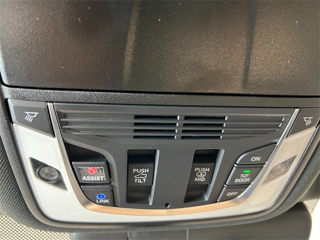 2025 Acura RDX A-Spec photo 16
