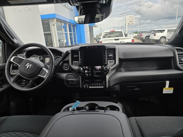 2025 Ram 3500 Tradesman photo 23