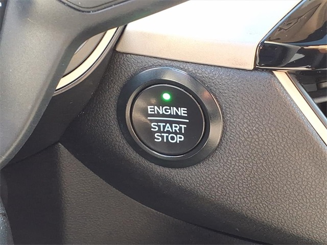 2020 Ford Escape SE photo 24