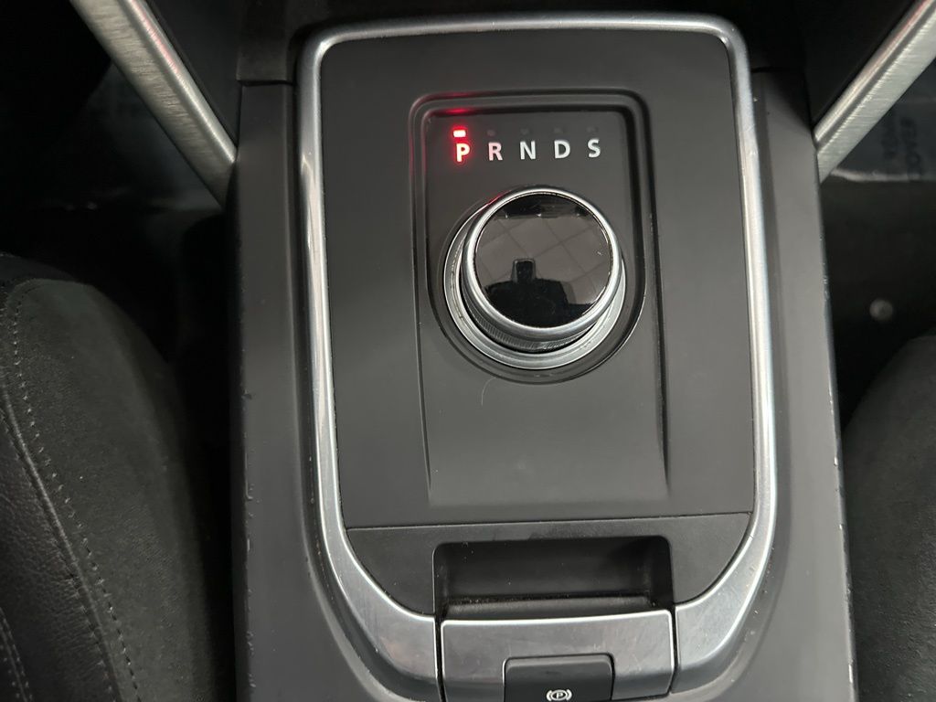 2016 Land Rover Discovery Sport HSE photo 15