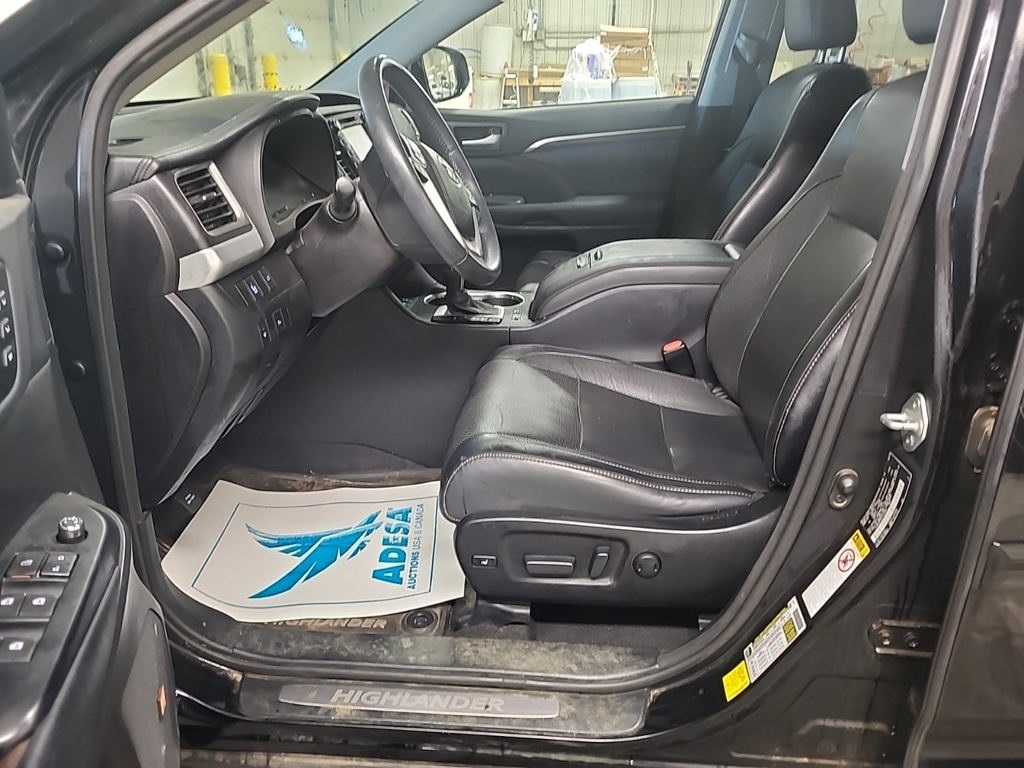 2015 Toyota Highlander Base Hybrid photo 4