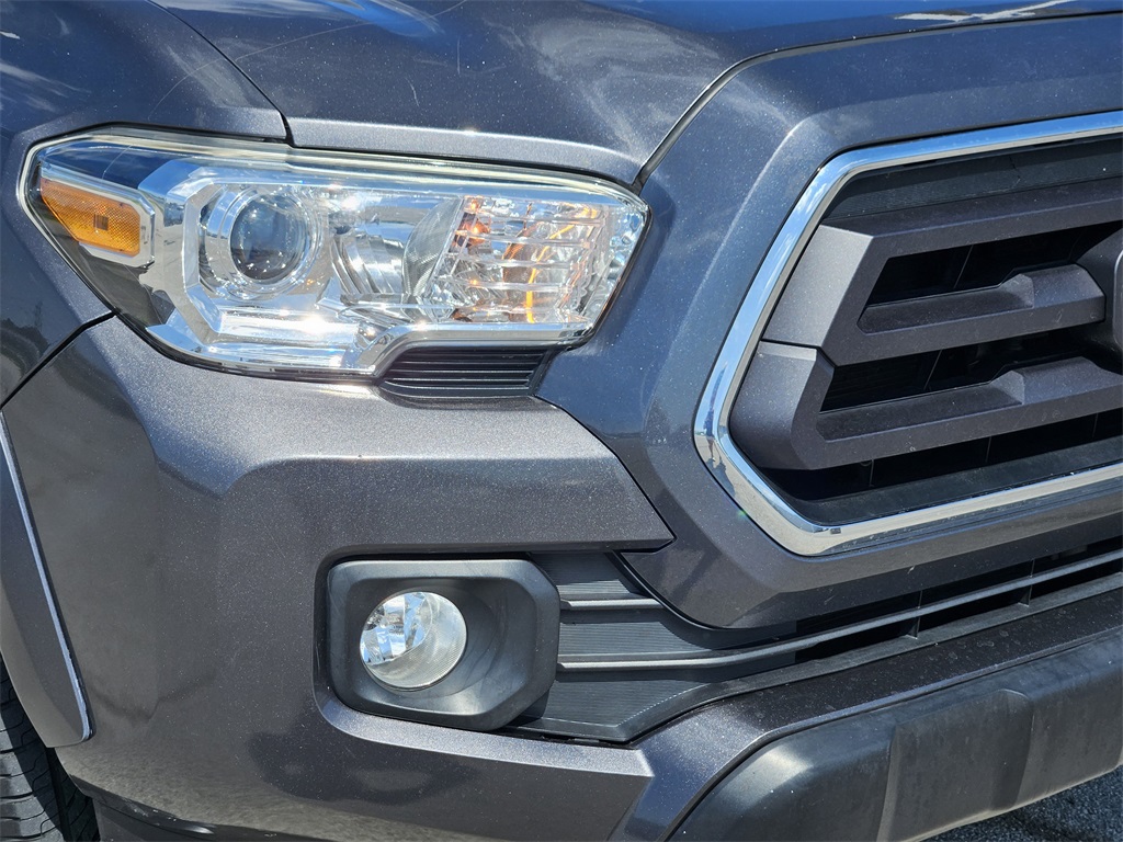 2020 Toyota Tacoma SR5 photo 5